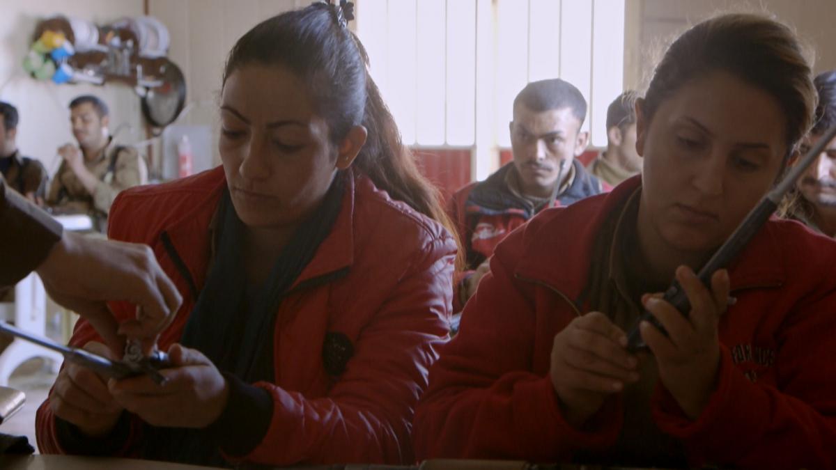 Je n'ai plus peur de la nuit, 2019 - Documentaire, 1h15
Réalisé par Sarah Guillemet et Leïla Porcher.
Sister Productions et Les Productions du Lagon