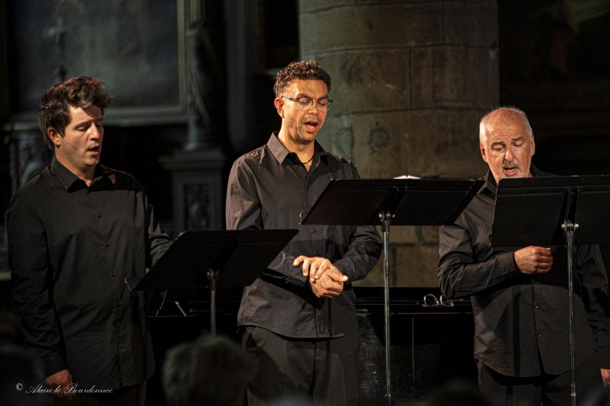 A 8 Clos , depuis 2025 - Ensemble vocal